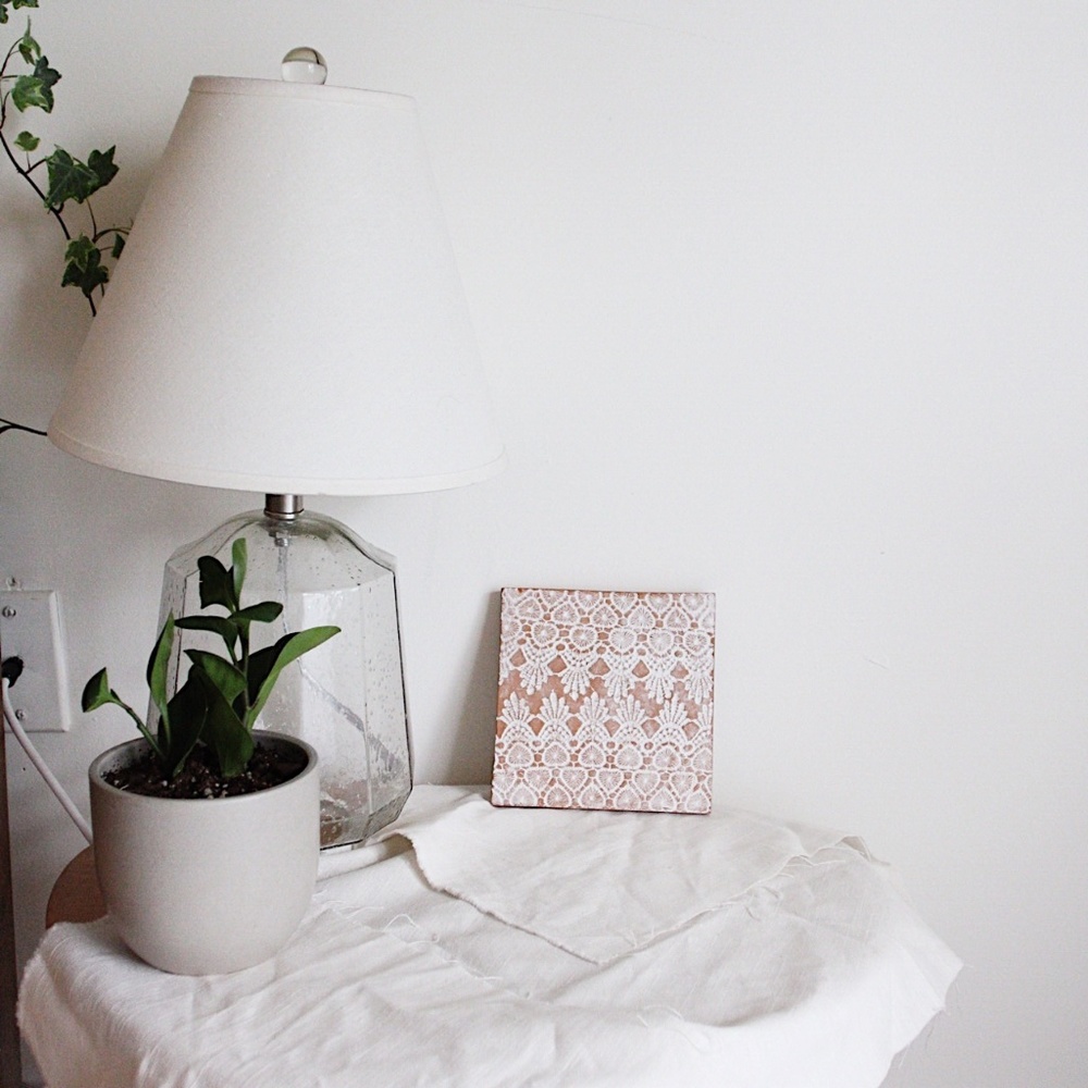 SOLD // Carved Pineapple Tile/Trivet